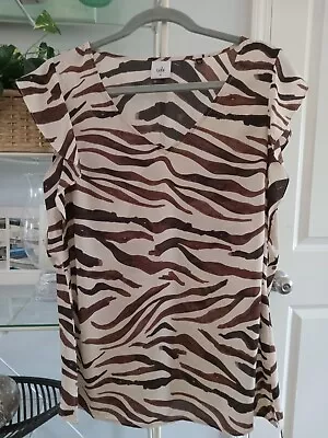 Cabi Brown Cream Zebra Animal Print Flutter Sleeve Size M • $4.10