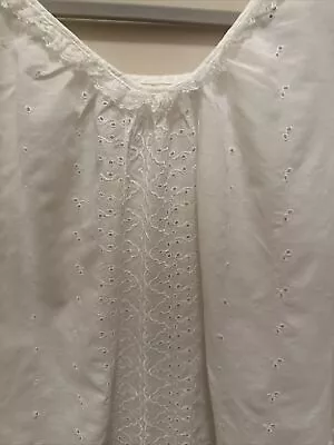 Vintage White Eyelet And Lace Nightgown Size Small • $14.99