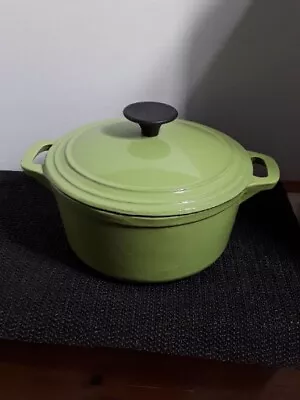 Vintage Cast Iron 2 Quart Olive Green Enamel Ware 8   Dutch Oven Pan Cooking Pot • $35