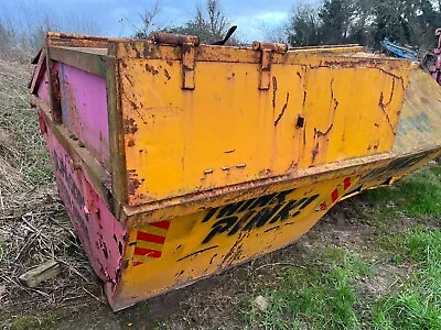 7 Yard Chain Skip Wagon Truck Auction Is For  1 X Skip In Good Useable Condition • £550