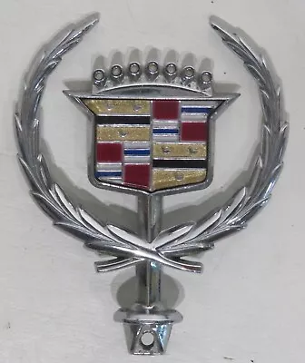 Cadillac Hood Ornament Vintage Emblem Crest Wreath Original 1970s Era 2 3/4  • $48