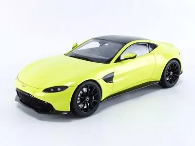 AUTOart 1/18 Aston Martin Vantage 2019 Metallic Lime Green / Carbon Black Roof 7 • $237.23