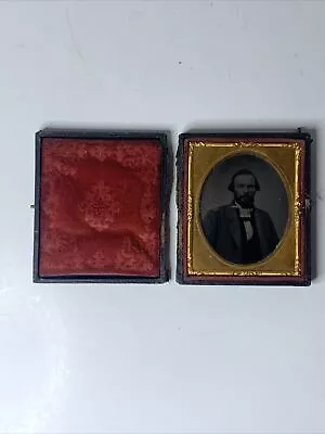 Antique Daguerreotype Photograph Civil War Era 1850s Man Leather Case Red Velvet • $45