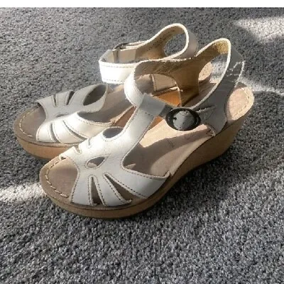 £10.50 • Buy Fly London White Leather Wedge Sandals Retro Style Size 5 Eu 38