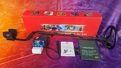 Minelab Sovereign GT Metal Detector • £175