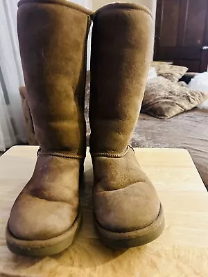 UGG Women's Classic Tall II 5815 Brown Suede Round Toe Pull On Snow Boot Size 8 • $35