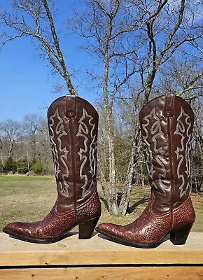 VTG Lane Cowboy Boots Tall Alligator Embossed Leather Sz 8 W RARE 😍 • $120