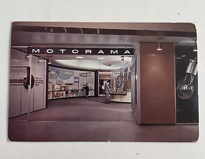 Museum Of Science And Industry Chicago Motorama Postcard • $4.50