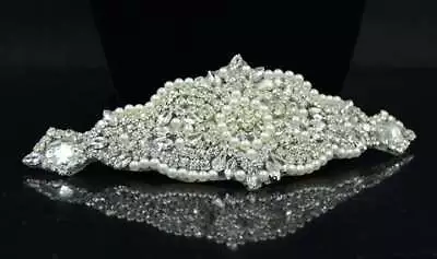 Cake Brooch Crystal Rhinestone.Pearls Vintage Style Cake Decoration - Silver • £14.52