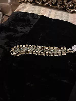 Lisner Vintage Jewelry Bracelet • $15