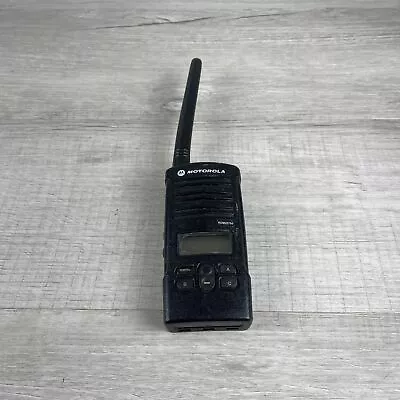 Motorola RDM2070BFAAS Black LCD Screen 7-Channels Handheld VHF Two Way Radio • $64.99