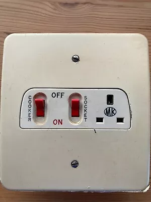 Vintage MK Cooker And Socket Isolator Switch 30/50A DP Main Switch + Socket • £29.99