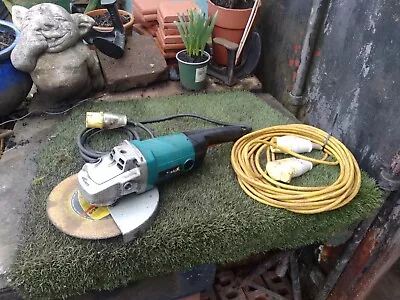 MAKITA 9 Inch Angle Grinder With Blade And Extension 110v • £70