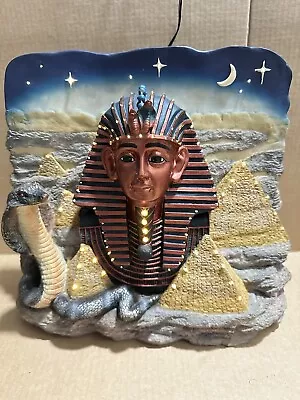 Vintage LED Light Display Scene Of Pharaoh Tutankhamun And The Egyptian Pyramids • £99