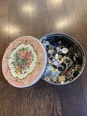 Vintage Large Biscuit Tin Full Of Old Buttons Pounds Of Buttons Gorgeous!! • $28