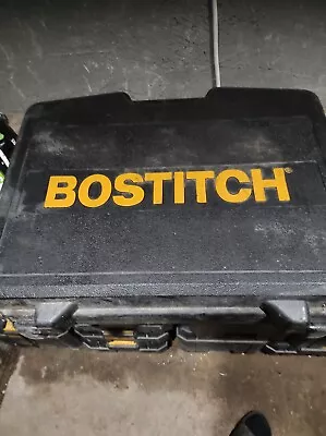 Bostitch N88wwb Heavy Duty Air Coil Nailer  • £75