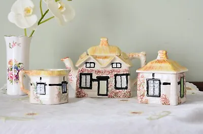 Price Kensington Elizabethan Ware   Ye Old Cottage   Teapot Set ( 3Pieces ) • £95