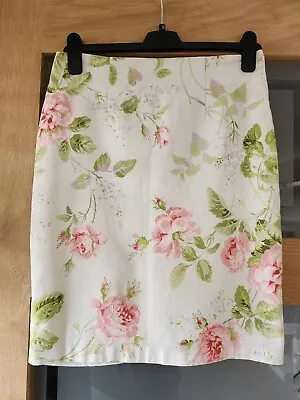 Laura Ashley Ladies Summer Floral Skirt Size 10   • £5