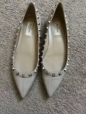 Valentino Garavani Studded Flats • $170