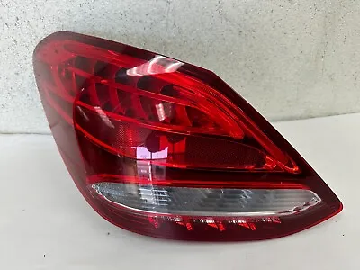 2015 - 18 Mercedes Benz C Class Tail Light Driver Side Used Oem Halogen *z1664 • $179.99