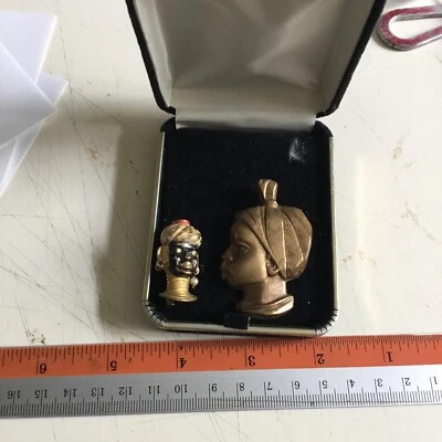 £3.50 • Buy 2 Old Brooches (ethnic Heads)