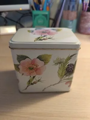 Vintage Flower Berry Tin Louise Carling Made In England Metal Hinged Box UK • $5.40