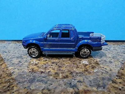 2000 Vintage Diecast MATCHBOX Ford Explorer Sport Trac W/tailgate Extender Mint • $20