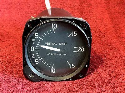 United Instruments Vertical Speed Indicator P/n 7000-c32 Cessna P/n C661080-0101 • $188.99