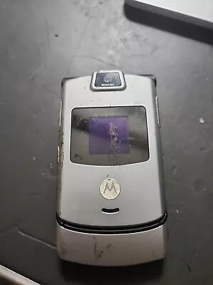 Motorola RAZR V3m - Silver (Verizon) Cellular Phone • $0.01