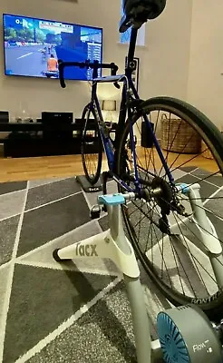 Tacx Flow T2240 Smart Turbo Trainer Computer Controlled Resistance Photos • £249