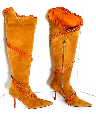 Vntg.1990's Vero Cuoio Suede Boots Size 37-1/2 - Italian -7.1/2 U.S. 23  Top2bot • $75