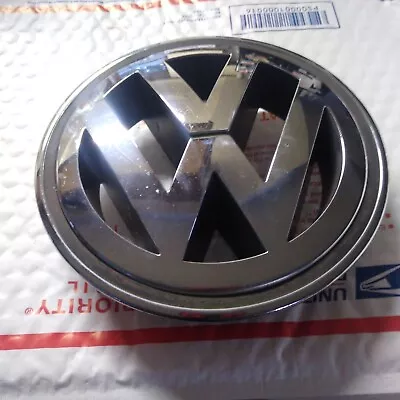 *MK5 Volkswagen VW Jetta Golf Passat CC Front Grille Emblem Badge Part#1K5853600 • $29.99