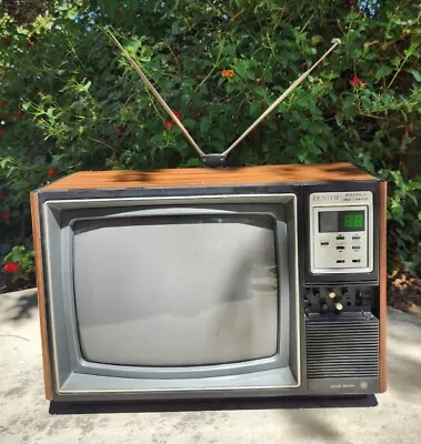 Vintage 80s Zenith TV System 3 19  Space Command Color CRT Wood Grain • $399.95