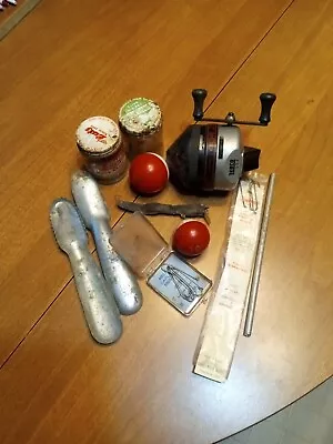 Vintage Fishing Items Lot Of 11 Usable Scalers Bobbers Reel Ect Nice USA Rare • $17.98