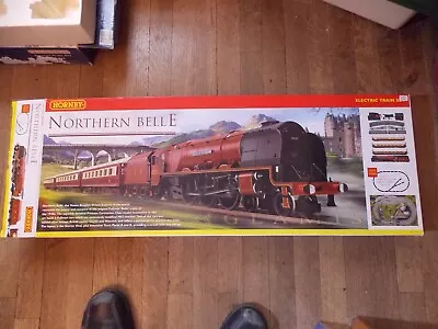 HORNBY R1065 NORTHERN BELLE TRAIN SET C/w Duchess Loco + 3 Coaches. OO GAUGE • £125