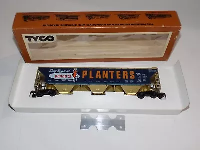 HO Scale Tyco 54' Covered Hopper Car Planters Peanuts #359C • $29.99