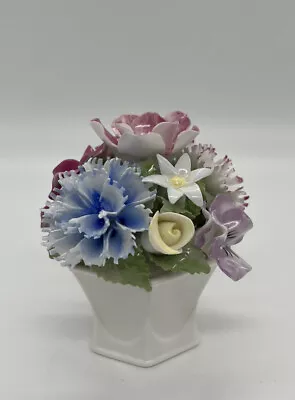 Royal Albert 2006 Bone China Mini Miniature Flower Bouquet In White Hexagon Vase • $30