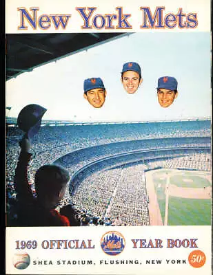 1969 New York Mets Baseball Yearbook Nm • $80