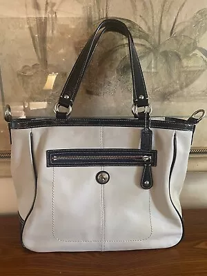 Coach Laura North South Chalk Navy Tote Detachable Strap Great Condition • $128