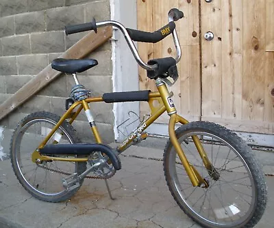 MURRAY SUPER CHARGED BMX MOTOCROSS BICYCLE IN GOLD & BLACK 1980s Old School • $149.99