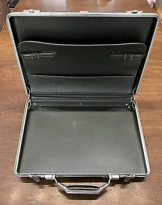 Vintage American Tourister Escort Hard Shell Briefcase W/ Keys Black 18x13x4 • $36.99