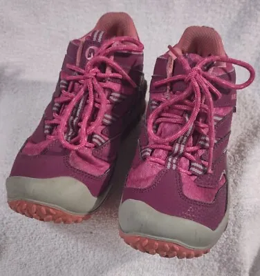 Merrell Girl's Magenta Pink Chameleon Low WTPF Hiking Shoe - Child Size 11.5 • $19.99