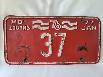 Vintage 1976 1977 Missouri 200 Years 2 Digit 37 License Plate 9221 • $149.99