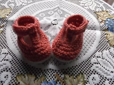 £1.75 • Buy Hand Knitted  Baby Shoes / Booties 0-3 Months 