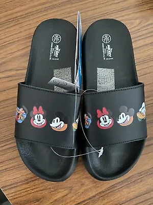 £14.95 • Buy Disney Sliders Mickey & Friends. Limited Edition Brand New With Tags. UK Size 6.