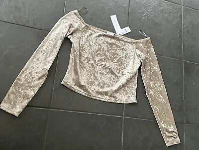 TOPSHOP Beige.  VELVET GOLD BARDOT CROP TOP SIZE 12   40 BRAND NEW With Tags • £5