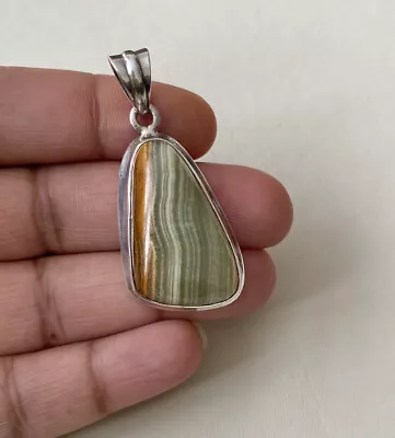 Vintage 925 Sterling Silver Green Onyx / Afghan Jade Crystal Gemstone Pendant • $43.52