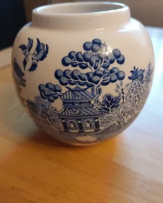 Vintage Sadler Porcelain  Jar Vase Oriental Design • £6