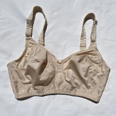 Vintage Lily Of France 32D Beige Wire Free Bra 1505 • $18.65