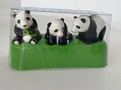 2011 Fisher Price Little People Zoo Talkers Panda Family Lot Of 3 • $28.95